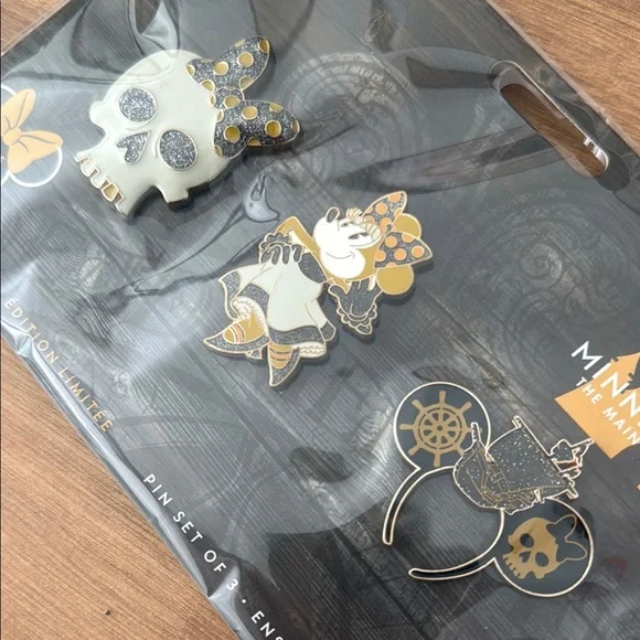 Disney Minnie Mouse Skull and Bow Pin Trio - Picture 3 of 3